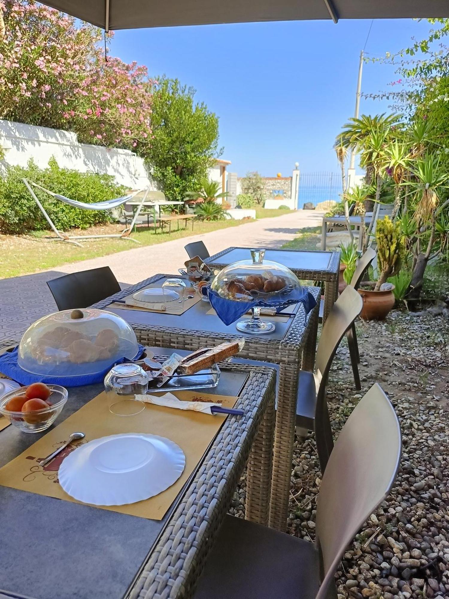 מסינה La Casa A Mare B&B מראה חיצוני תמונה